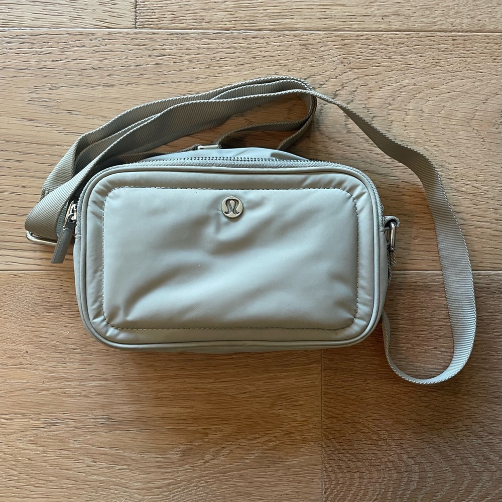 lululemon athletica Gray Crossbody Bag